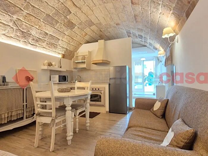 Casa bilocale in vendita in Zona Storica, Monopoli