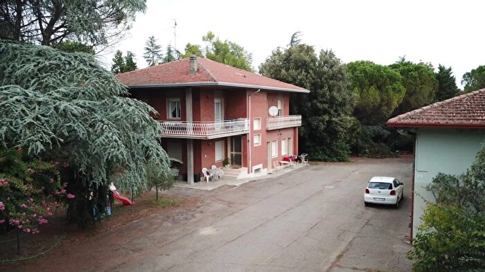 Casa in vendita in Via Roncaglie Imola, Imola