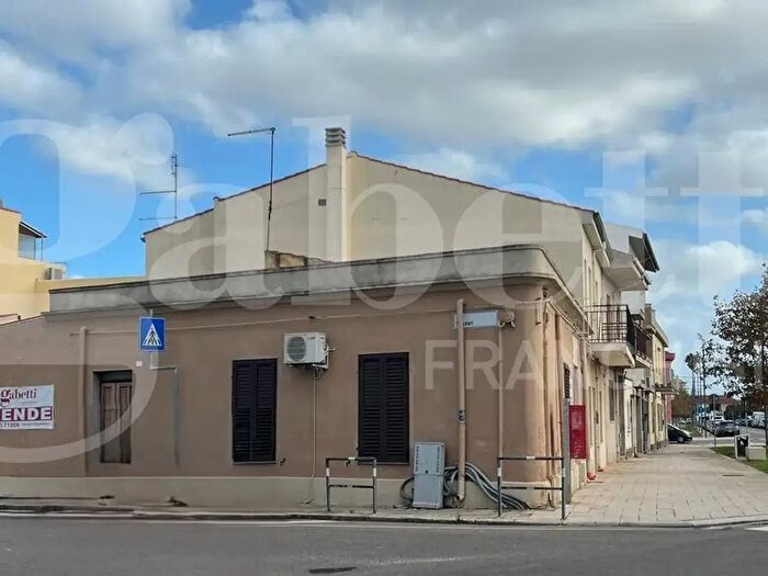 Casa quadrilocale in vendita in Via Sassari, Oristano