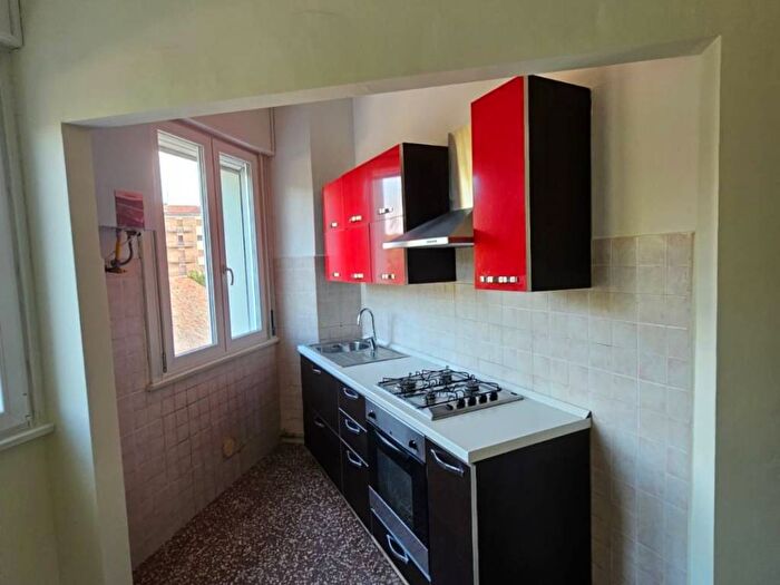 Appartamento trilocale in affitto in Via Giovanni Dondi, Città Giardino, Pavia