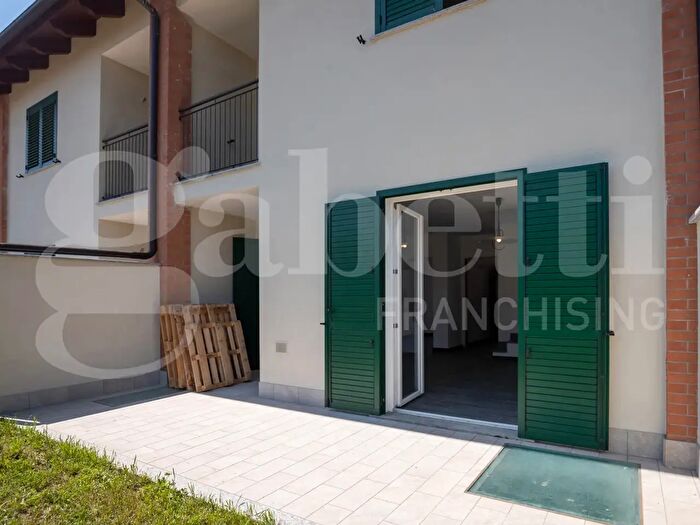 Casa con 5 locali in vendita in Via San Rocco, Villanova Canavese