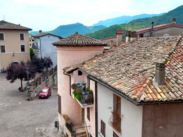 Appartamento in vendita in Piazza Roma, Sambuci