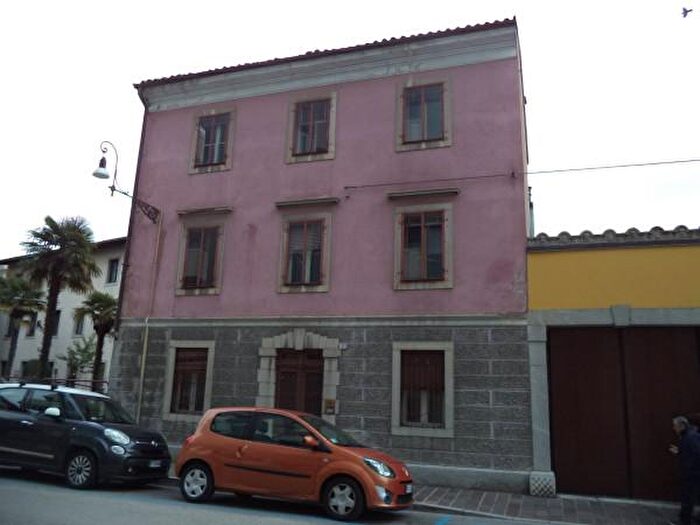 Casa con 6 locali in vendita in Udine