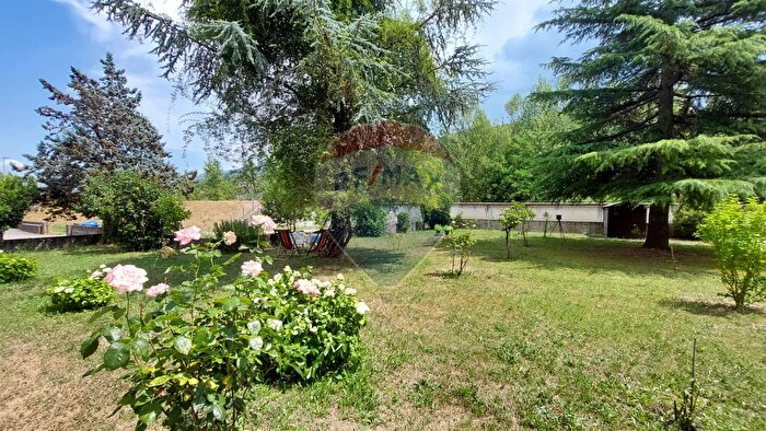 Appartamento trilocale in vendita in Via Tullio Maestri, Borgo Val Di Taro