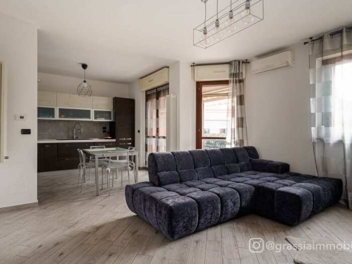 Appartamento quadrilocale in affitto in Via Alfano, Piossasco