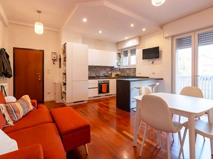 Appartamento trilocale in vendita in Viale Ungheria, Viale Ungheria Mecenate, Milano