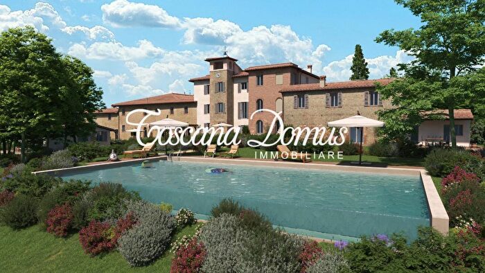 Casa con 6 locali in vendita in Pieve a Bozzone Si, Siena