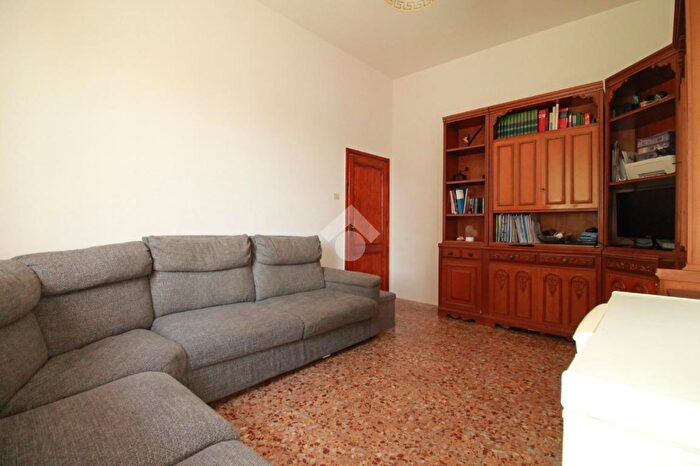 Casa con 5 locali in vendita in Via del Lazzeretto, Prato