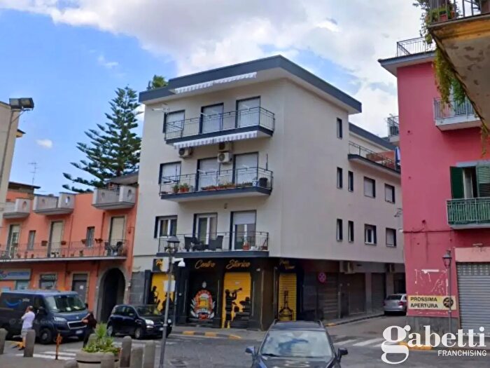 Appartamento con 5 locali in vendita in Corso Umberto I, Pomigliano DArco