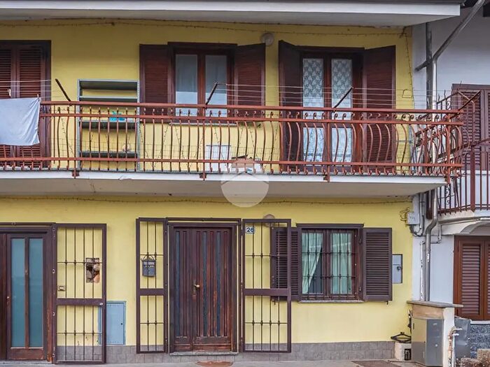 Casa quadrilocale in vendita in Via Torino, Fiano