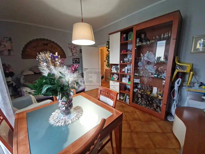 Appartamento bilocale in vendita in Via a Ghisleri, Persico Dosimo