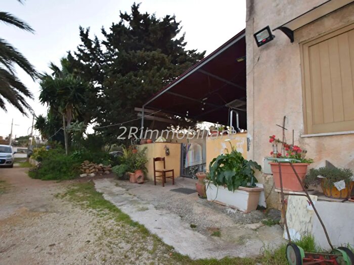 Casa con 6 locali in vendita in Mazara Del Vallo