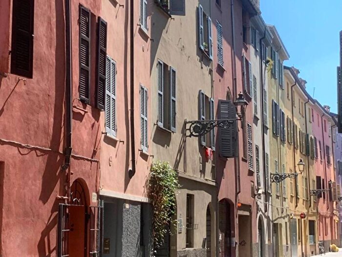 Appartamento bilocale in affitto in Borgo San Silvestro, Centro Storico, Parma