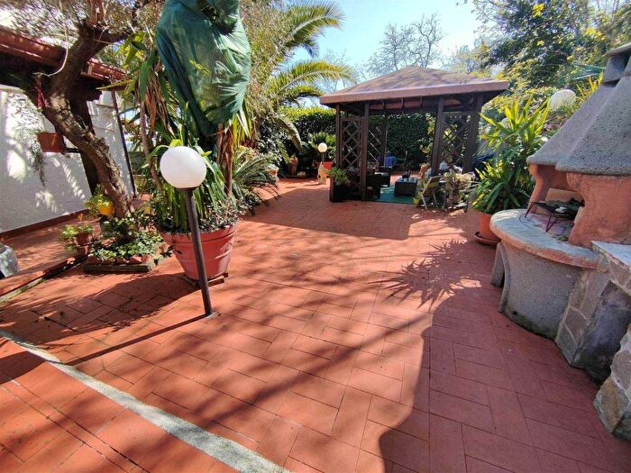 Casa con 6 locali in affitto in Foce Marinasco, La Spezia