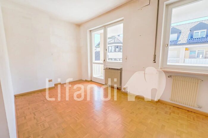 Case in Vendita e in Affitto - 3