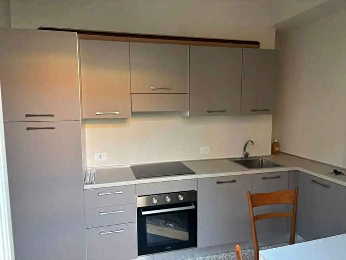 Appartamento bilocale in affitto in Via San Benigno, Torino