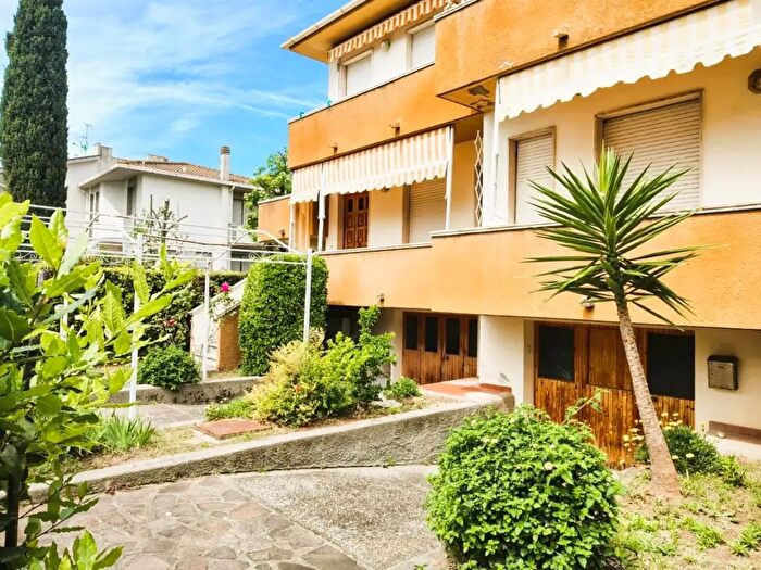 Appartamento quadrilocale in vendita in Rosignano Marittimo