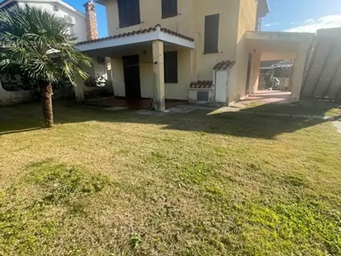 Casa in vendita in Via delle Aquile, Villasimius