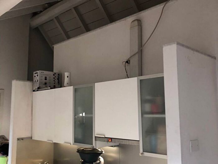 Appartamento bilocale in affitto in Via Martiri della Benedicta, Centro, Serravalle Scrivia
