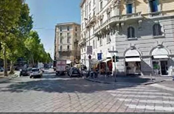 Casa quadrilocale in vendita in Milano