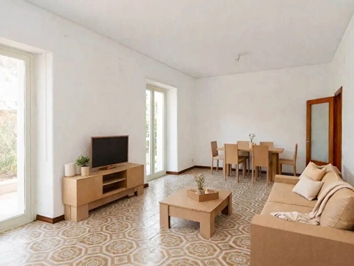 Appartamento quadrilocale in vendita in Via Acque Casse, Catania