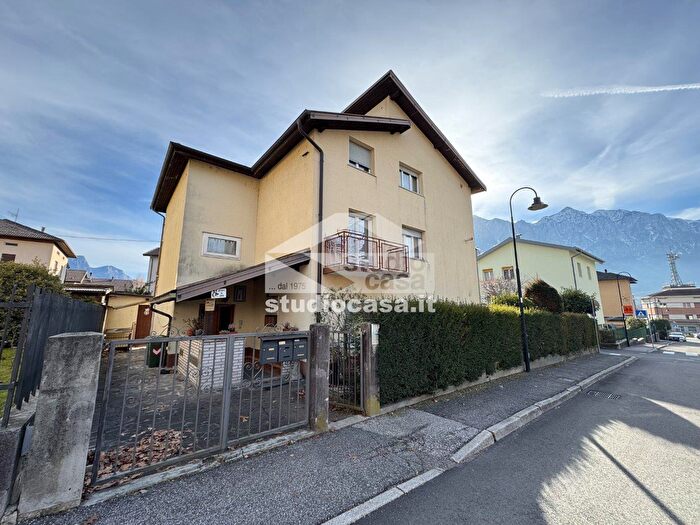 Appartamento con 5 locali in vendita in Via Bonomo, Borgo Valsugana
