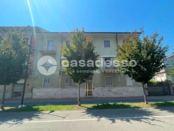 Appartamento quadrilocale in vendita in Corso Roma, Trino