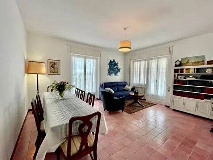 Appartamento con 5 locali in affitto in Vico Del Ferro, Centro, Alassio
