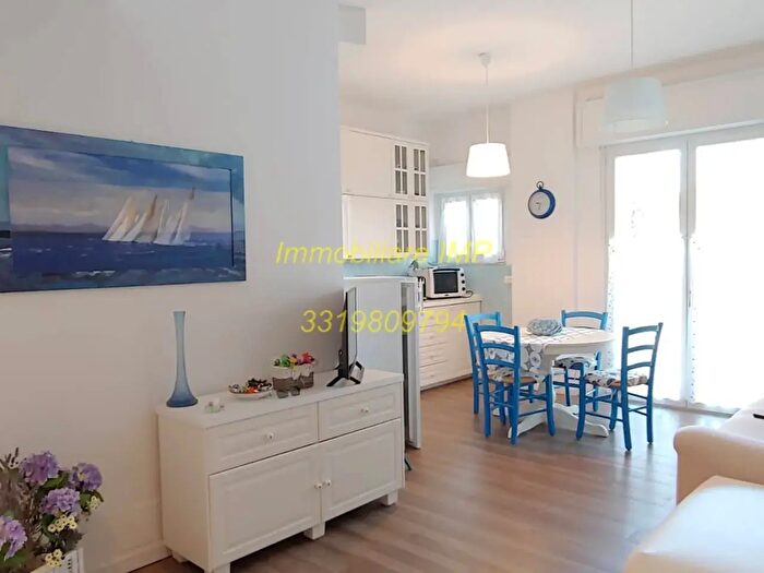 Appartamento bilocale in affitto in Piazza Valerga, Loano