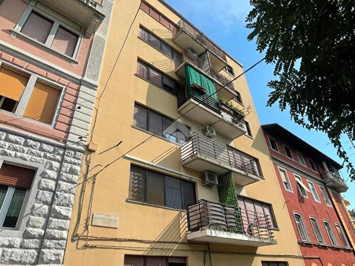 Appartamento trilocale in affitto in Via dello Scoglio, Cologna Università, Trieste