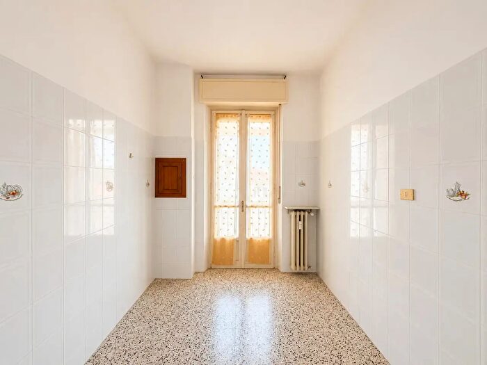 Appartamento trilocale in vendita in Via Attone Vescovo, Vercelli
