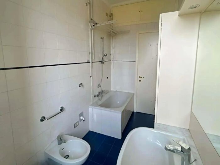 Appartamento in affitto in Via Giuseppe Ripamonti, Milano