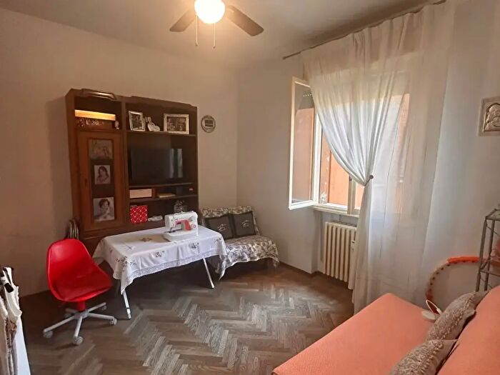 Appartamento bilocale in vendita in Via De Fogliani, Modena