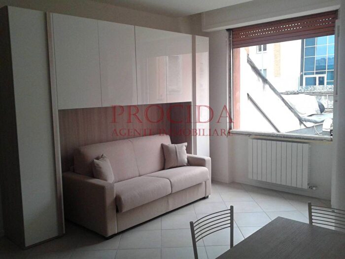 Appartamento monolocale in affitto in Via Accademia, Casoretto, Milano