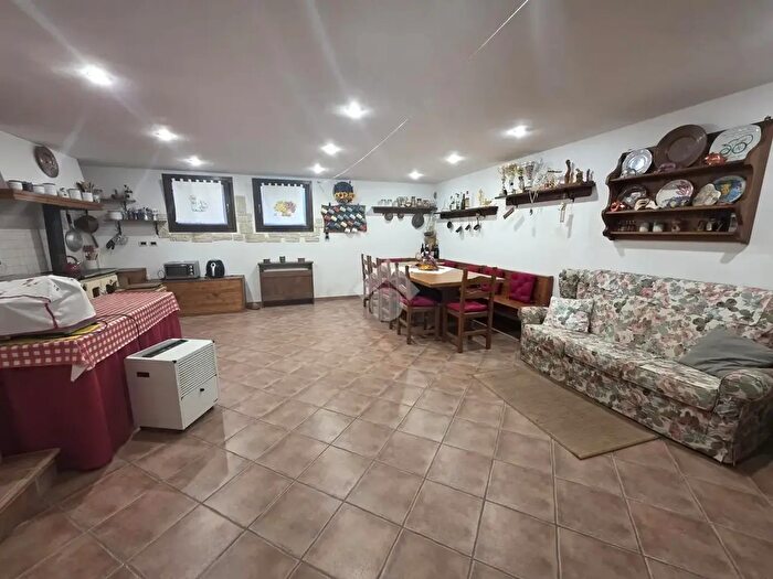 Casa quadrilocale in vendita in Schiera di Testa Via Schiavonia, Preganziol