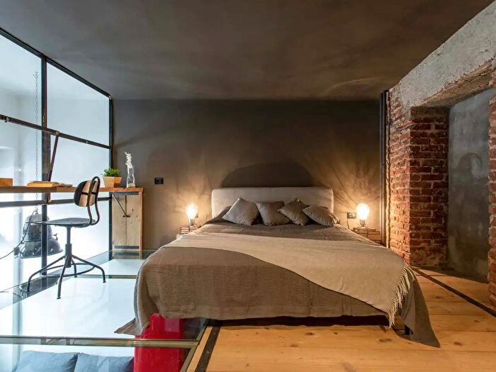 Appartamento monolocale in affitto in Via Marcantonio dal Re, Milano