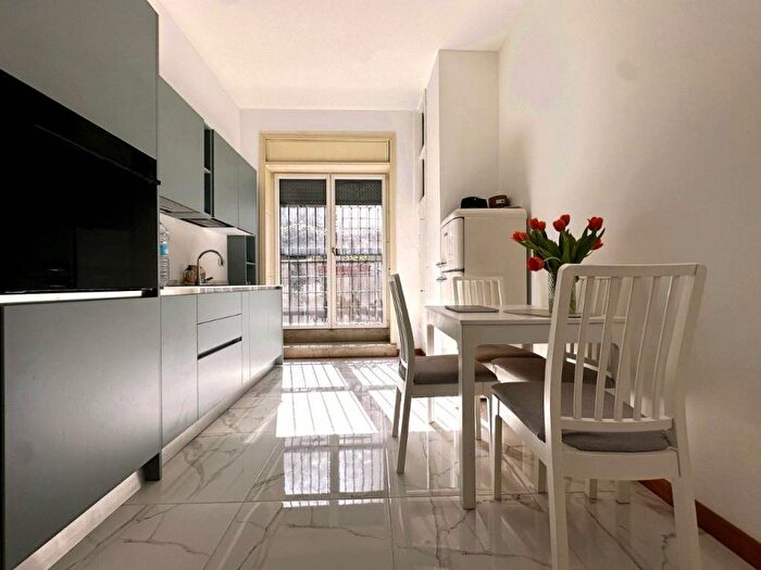 Appartamento bilocale in affitto in Via Mario Pagano, Pagano, Milano