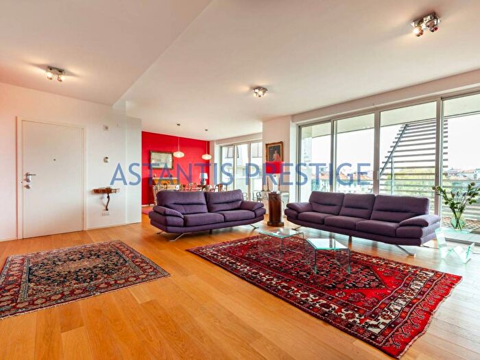 Appartamento trilocale in affitto in Via Ambrogio Spinola, City Life, Milano