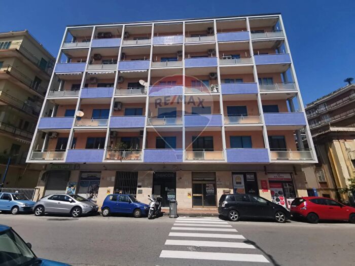 Appartamento con 5 locali in vendita in Via Lungomare Cristoforo Colombo, Salerno