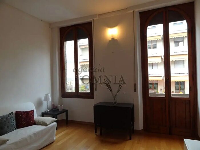 Appartamento trilocale in affitto in Via Arnolfo, Firenze