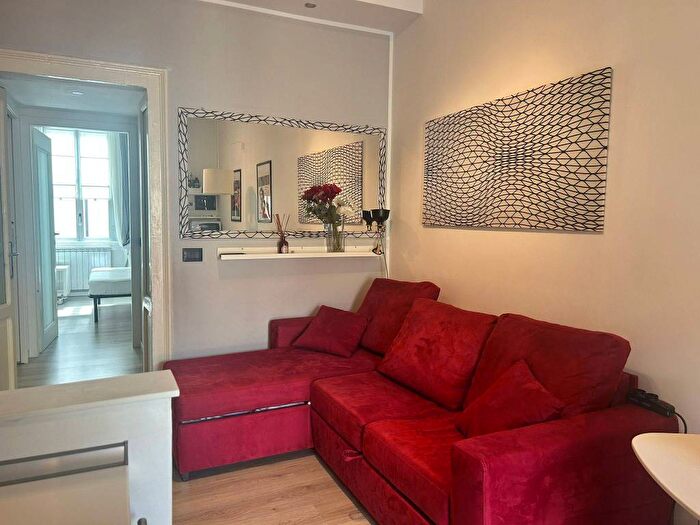 Appartamento bilocale in affitto in Via Riva di Trento, Corvetto, Milano