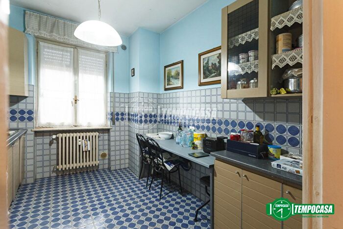 Appartamento trilocale in vendita in Via Giacomo Puccini, Bergamo