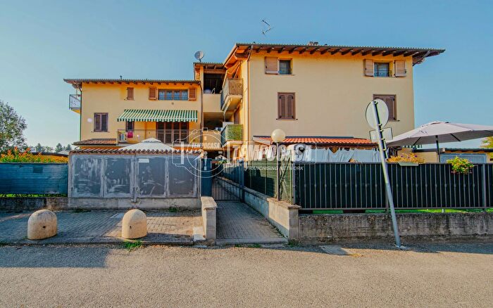 Appartamento bilocale in vendita in Via G Mazzini, Garlasco