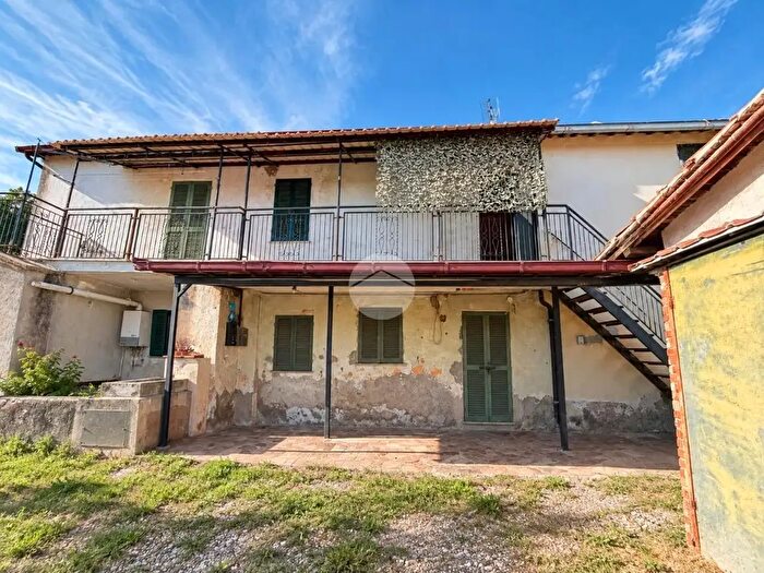 Casa trilocale in vendita in Via Giovanni Ecchio, Terni