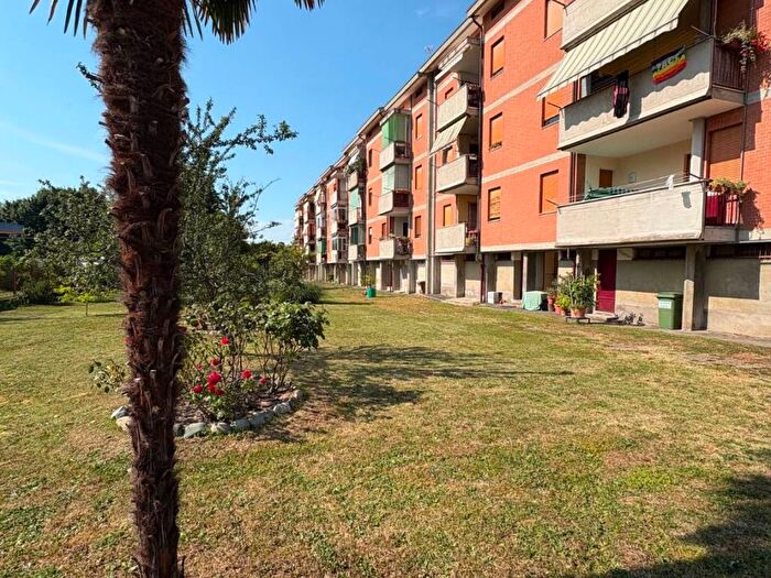 Appartamento quadrilocale in affitto in Via Capitano Marchisio, Centro, Saluzzo