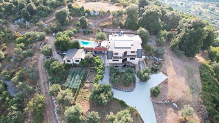 Casa con 6 locali in vendita in Via Colle Pelero, Veroli