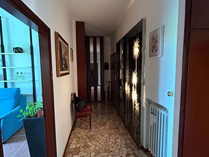 Appartamento trilocale in affitto in Viale della Repubblica, San Donato, Bologna