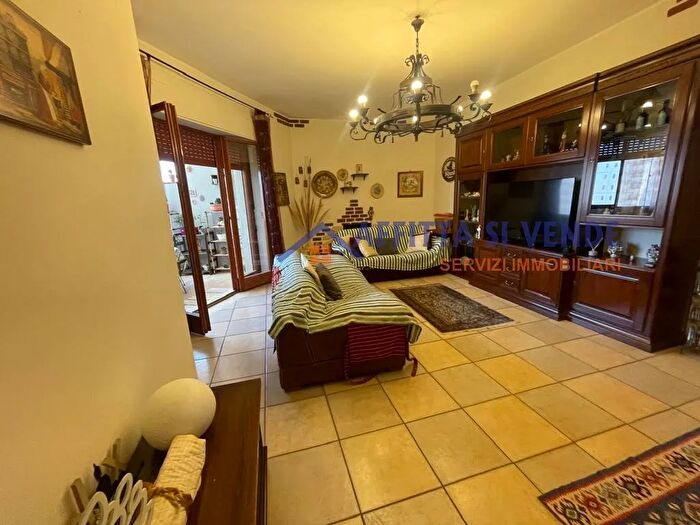 Appartamento con 7 locali in vendita in Viale Scala Greca, Siracusa