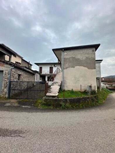 Casa quadrilocale in vendita in Via delle Cinque Strade, Alatri