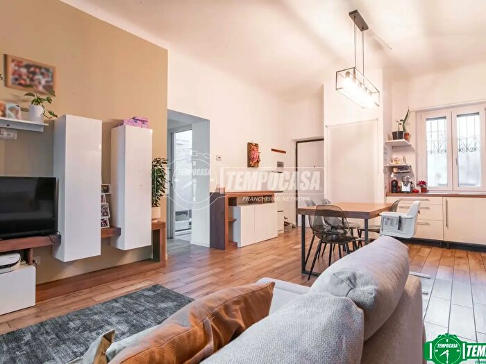 Appartamento trilocale in vendita in Via Giannetto Mattei, Arese